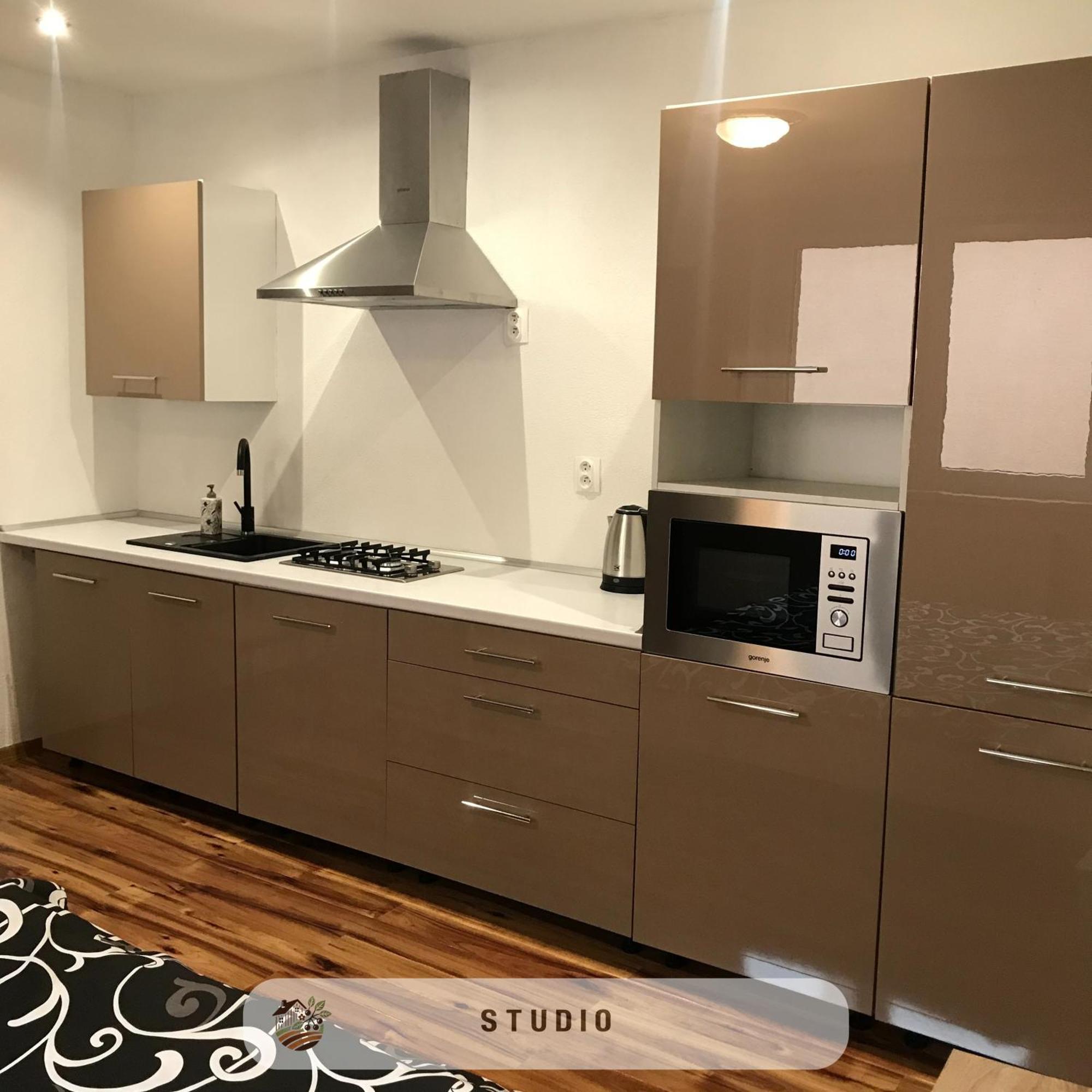 Apartmanovy Dom Visnove 外观 照片