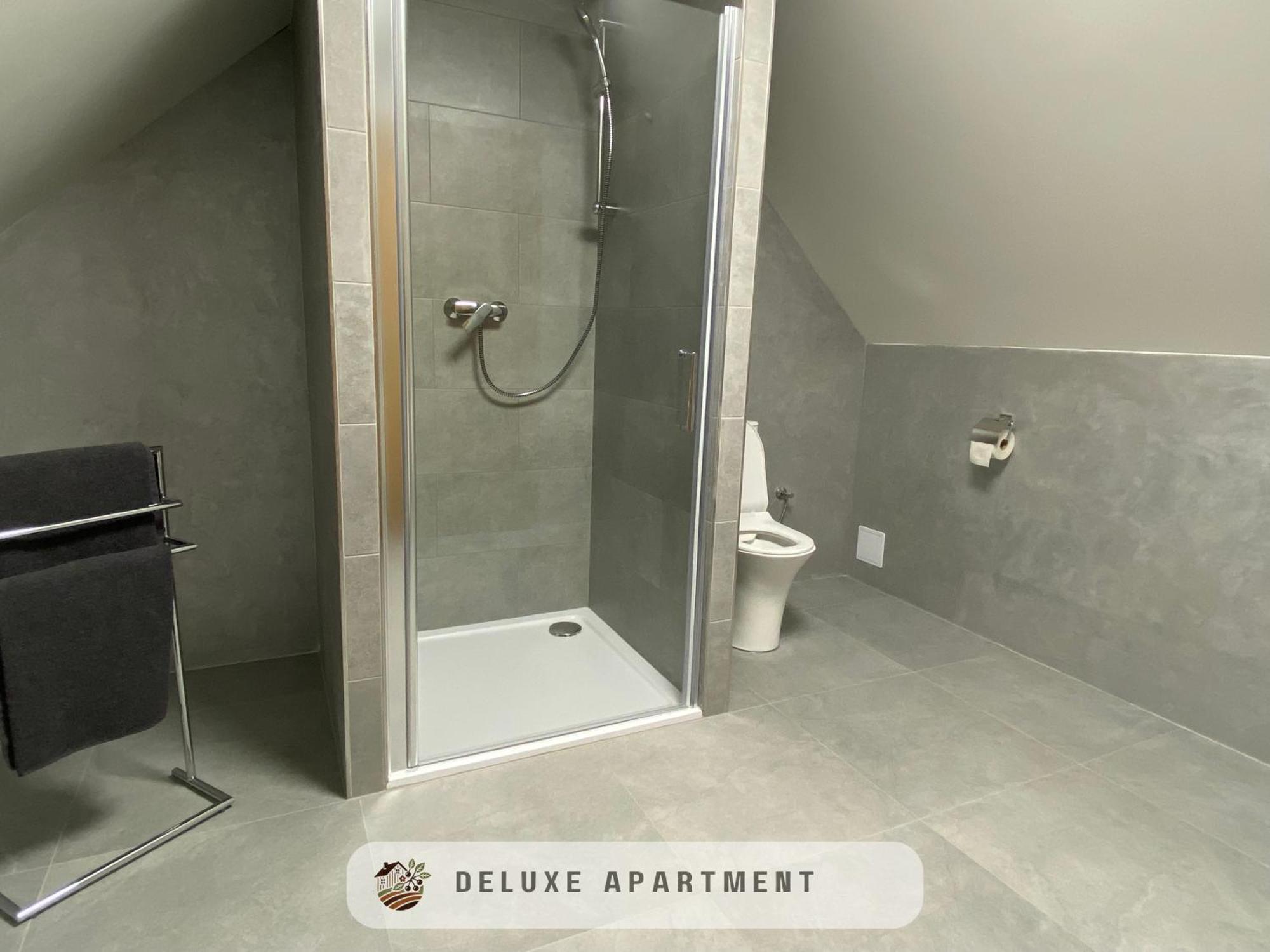 Apartmanovy Dom Visnove 外观 照片